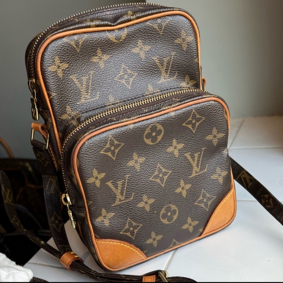 Bag - Picture 3 of 7